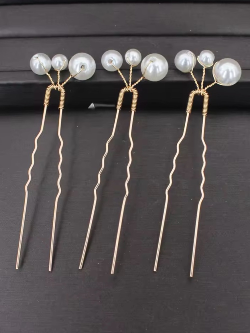 Pearl bridal Hair Pins - Elegant Ivory Hair Accessories - Picture 5 of 5